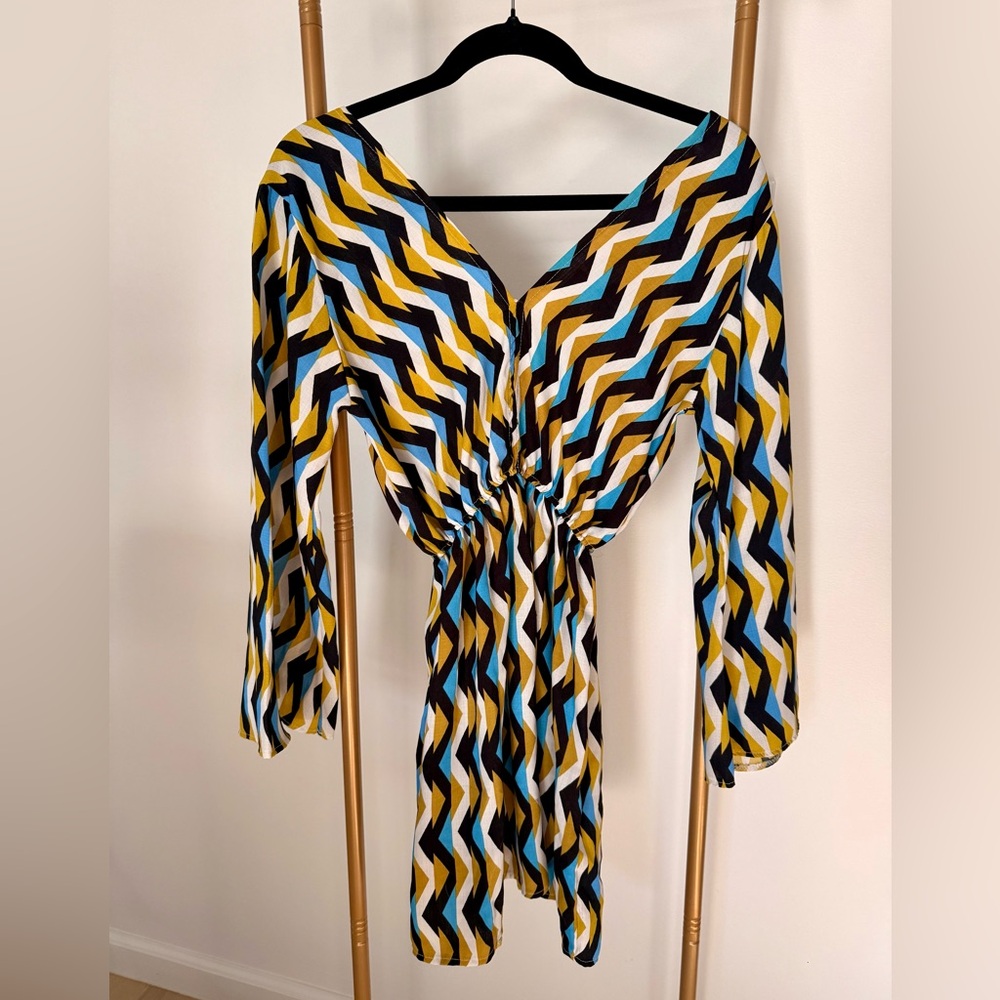 Vibrant Chevron Mini Dress 💙💛